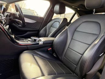 Mercedes-Benz C Class 2.1 C220d AMG Line (Premium) 7G-Tronic+ Euro 6 (s/s) 4dr