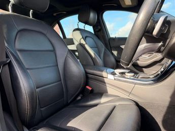 Mercedes-Benz C Class 2.1 C220d AMG Line (Premium) 7G-Tronic+ Euro 6 (s/s) 4dr