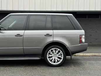 Land Rover Range Rover 4.4 TD V8 Autobiography Auto 4WD Euro 5 5dr