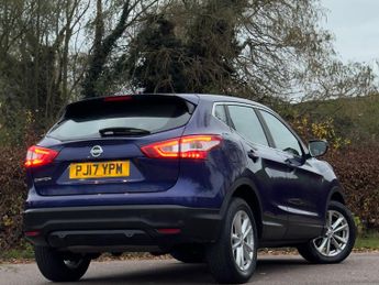 Nissan Qashqai 1.2 DIG-T Acenta XTRON 2WD Euro 6 (s/s) 5dr