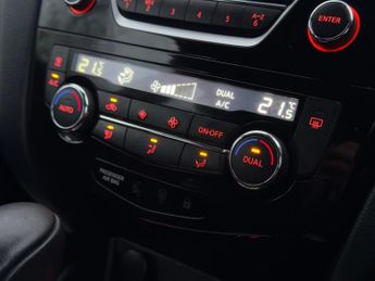 Nissan Qashqai 1.2 DIG-T Acenta XTRON 2WD Euro 6 (s/s) 5dr