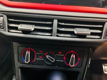 Volkswagen Polo 2.0 TSI GTI DSG Euro 6 (s/s) 5dr