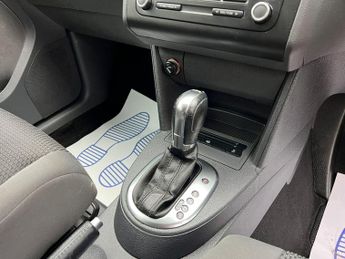 Volkswagen Touran 1.6 TDI SE DSG Euro 5 5dr