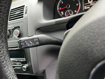 Volkswagen Touran 1.6 TDI SE DSG Euro 5 5dr