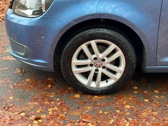 Volkswagen Touran 1.6 TDI SE DSG Euro 5 5dr