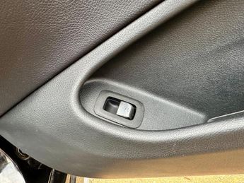 Mercedes-Benz C Class 2.1 C220d AMG Line G-Tronic+ Euro 6 (s/s) 2dr