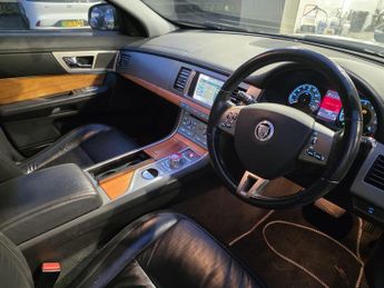 Jaguar XF 3.0 V6 Luxury Auto Euro 4 4dr