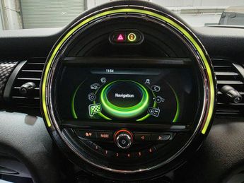 MINI Hatch 2.0 John Cooper Works Auto Euro 6 (s/s) 3dr