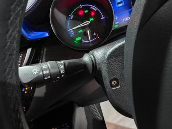 Toyota C-HR 1.8 VVT-h Dynamic CVT Euro 6 (s/s) 5dr