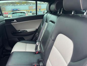 Kia Sportage 1.6 T-GDi GT-Line S DCT AWD Euro 6 5dr