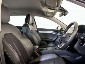 CUPRA Formentor 1.4 eHybrid 12.8kWh V1 DSG Euro 6 (s/s) 5dr