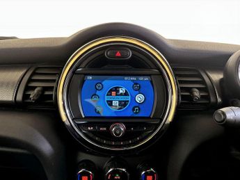 MINI Hatch 1.5 Cooper Exclusive Steptronic Euro 6 (s/s) 3dr