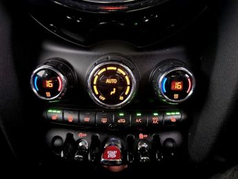 MINI Hatch 1.5 Cooper Exclusive Steptronic Euro 6 (s/s) 3dr