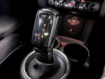 MINI Hatch 1.5 Cooper Exclusive Steptronic Euro 6 (s/s) 3dr