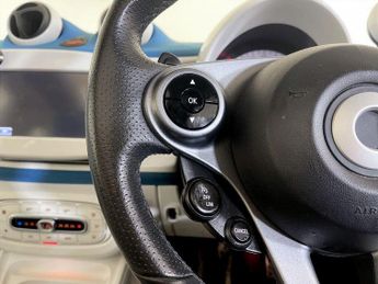 Smart forfour 0.9T Proxy Night Sky (Premium Plus) Twinamic Euro 6 (s/s) 5dr