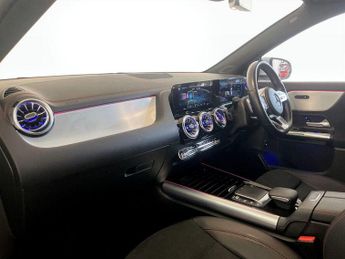 Mercedes-Benz EQA EQA 350 66.5kWh AMG Line Auto 4MATIC 5dr