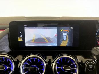 Mercedes-Benz EQA EQA 350 66.5kWh AMG Line Auto 4MATIC 5dr