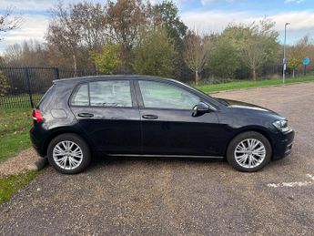 Volkswagen Golf 1.6 TDI SE Nav DSG Euro 6 (s/s) 5dr