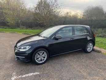 Volkswagen Golf 1.6 TDI SE Nav DSG Euro 6 (s/s) 5dr