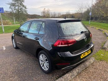 Volkswagen Golf 1.6 TDI SE Nav DSG Euro 6 (s/s) 5dr