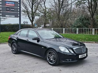 Mercedes E Class 2.1 E220 CDI BlueEfficiency SE Tiptronic Euro 5 4dr
