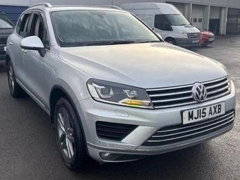 Volkswagen Touareg 3.0 TDI V6 BlueMotion Tech SE Tiptronic 4WD Euro 6 (s/s) 5dr