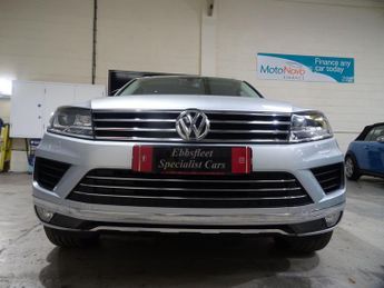 Volkswagen Touareg 3.0 TDI V6 BlueMotion Tech SE Tiptronic 4WD Euro 6 (s/s) 5dr