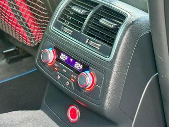 Audi A6 Saloon 2.0 TDI ultra S line S Tronic Euro 6 (s/s) 4dr