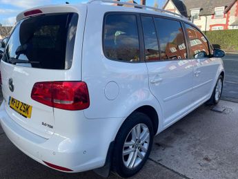 Volkswagen Touran 2.0 TDI SE DSG Euro 5 5dr