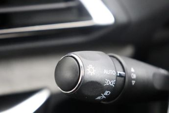 Peugeot 3008 1.2 PureTech GT Premium EAT Euro 6 (s/s) 5dr