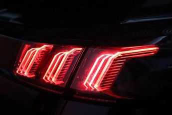 Peugeot 3008 1.2 PureTech GT Premium EAT Euro 6 (s/s) 5dr