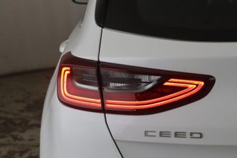Kia Ceed 1.0 T-GDi 2 Euro 6 (s/s) 5dr