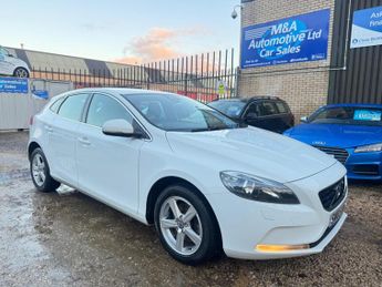 Volvo V40 2.0 D2 SE Euro 6 (s/s) 5dr
