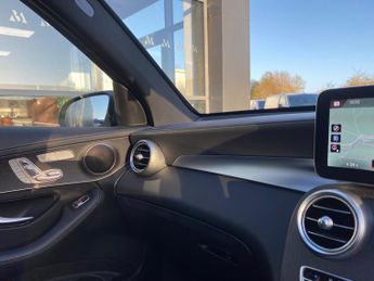 Mercedes-Benz GLC 2.0 GLC300d AMG Line (Premium Plus) G-Tronic+ 4MATIC Euro 6 (s/s