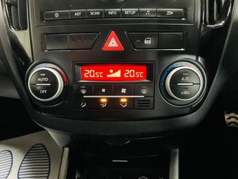 Kia Ceed 1.6 CRDi 3 Auto Euro 5 5dr