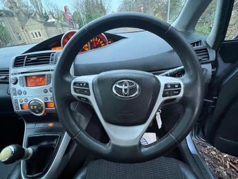 Toyota Verso 2.0 D-4D TR Euro 5 5dr