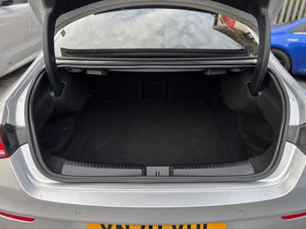 Mercedes-Benz CLA 1.3 CLA180 AMG Line (Premium Plus 2) Coupe 7G-DCT Euro 6 (s/s) 4