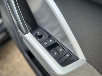 Audi Q3 1.4 TFSIe 45 Technik S Tronic Euro 6 (s/s) 5dr 13kWh