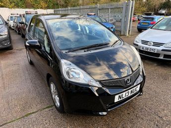 Honda Jazz 1.4 i-VTEC ES Hatchback 5dr Petrol CVT Euro 5 (99 ps)
