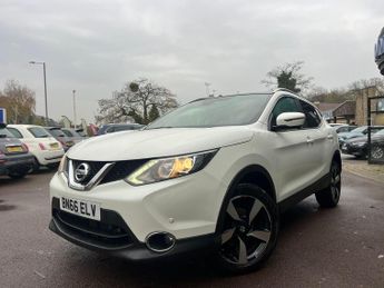Nissan Qashqai 1.2 DIG-T N-Connecta XTRON 2WD Euro 6 (s/s) 5dr