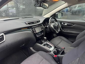 Nissan Qashqai 1.2 DIG-T N-Connecta XTRON 2WD Euro 6 (s/s) 5dr