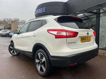 Nissan Qashqai 1.2 DIG-T N-Connecta XTRON 2WD Euro 6 (s/s) 5dr