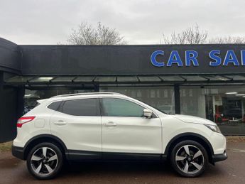 Nissan Qashqai 1.2 DIG-T N-Connecta XTRON 2WD Euro 6 (s/s) 5dr