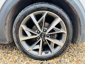 Kia Niro 1.6 GDi 4 DCT Euro 6 (s/s) 5dr