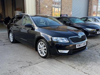 Skoda Octavia 1.4 TSI Elegance Estate 5dr Petrol DSG Euro 5 (s/s) (140 ps)