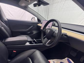 Tesla Model 3 (Dual Motor) Long Range Auto 4WDE 4dr