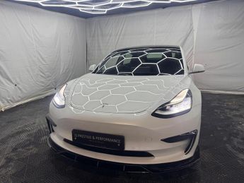 Tesla Model 3 (Dual Motor) Long Range Auto 4WDE 4dr