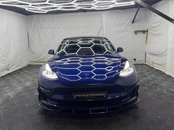 Tesla Model 3 (Dual Motor) Long Range Auto 4WDE 4dr