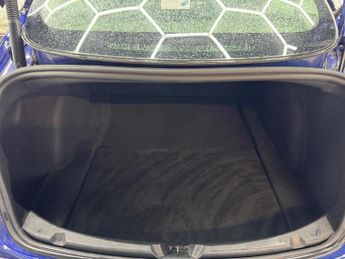 Tesla Model 3 (Dual Motor) Long Range Auto 4WDE 4dr