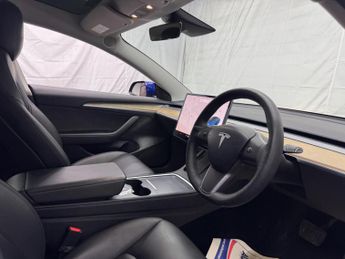 Tesla Model 3 (Dual Motor) Long Range Auto 4WDE 4dr